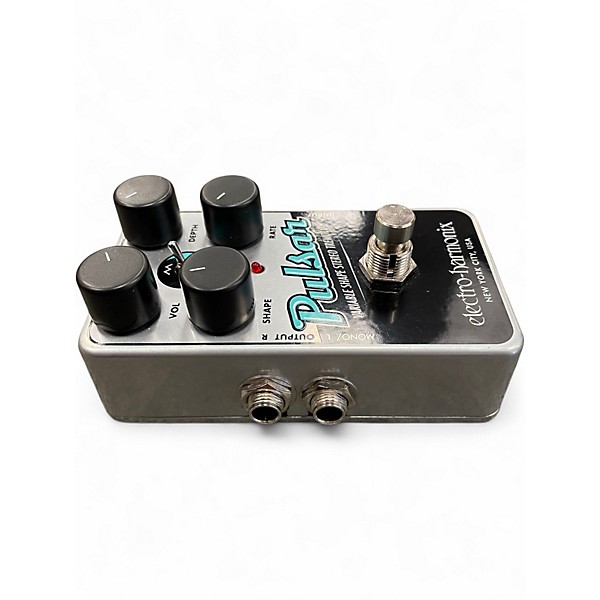 Used Electro-Harmonix Nano Pulsar Stereo Tremolo Effect Pedal