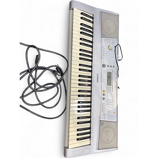 Used Yamaha YPT330 61 Key Portable Keyboard