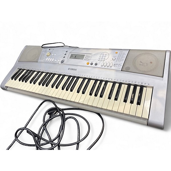 Used Yamaha YPT330 61 Key Portable Keyboard