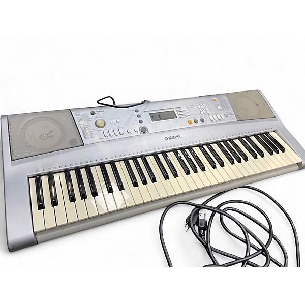 Used Yamaha YPT330 61 Key Portable Keyboard