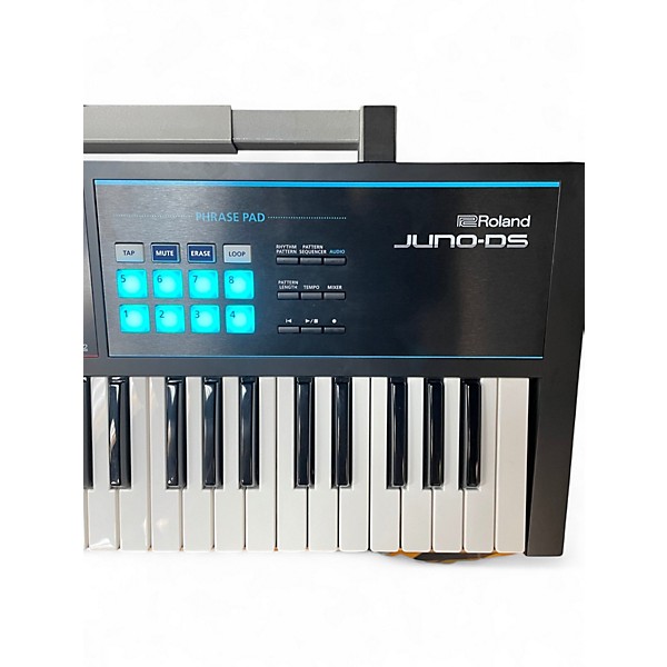 Used Roland Fantom 06 Keyboard Workstation
