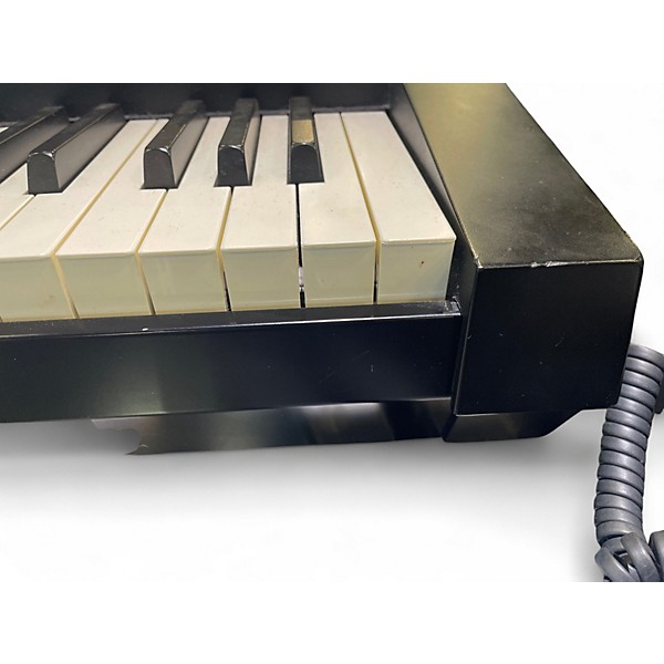 Used Roland JUNO-DS88 Synthesizer