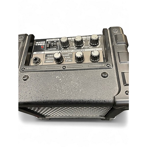 Used Roland MICROCUBE Guitar Combo Amp