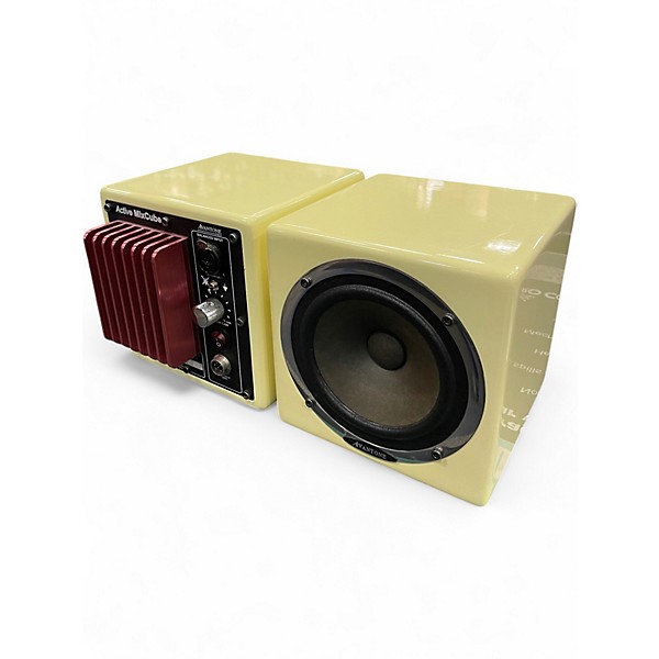 Used Avantone Mixcube Pair Powered Monitor