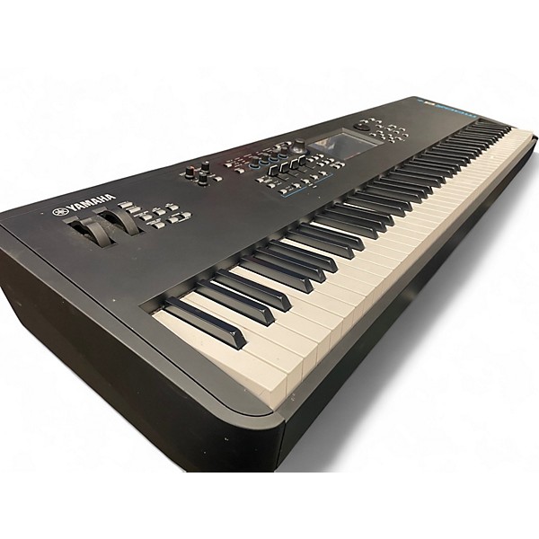 Used Yamaha MOD8X Keyboard Workstation