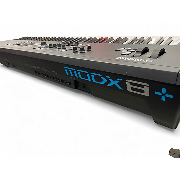 Used Yamaha MOD8X Keyboard Workstation
