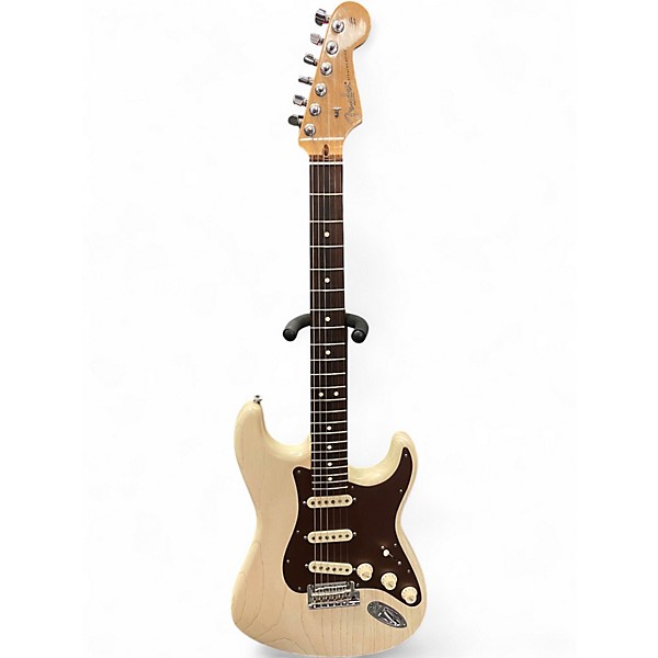 Used 2011 Fender FSR American Stratocaster Rustic Ash Trans White Solid Body Electric Guitar