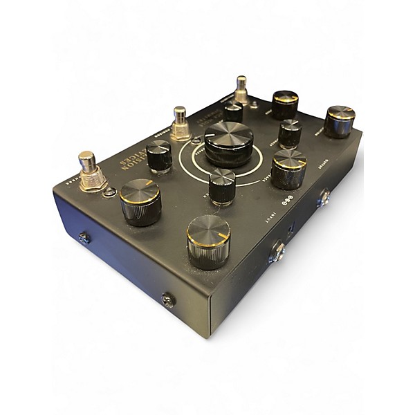Used Collision Devices Black Hole Symmetry Effect Pedal