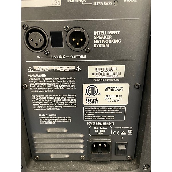 Used Line 6 stage source l3s Powered Speaker