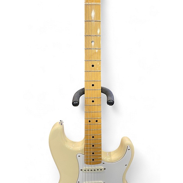 Used Fender ST68 68 reissue made in Japan Olympic White Solid Body Electric Guitar