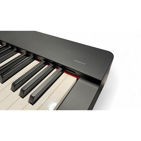 Used Yamaha P-225B Digital Piano