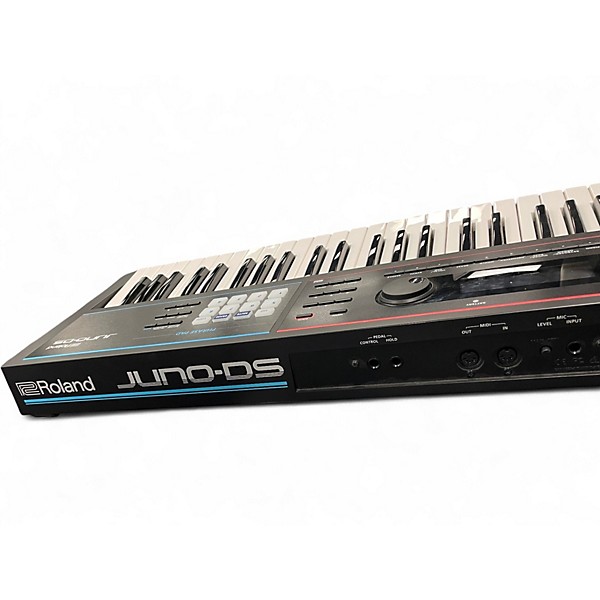Used Roland JUNO DS61 Synthesizer