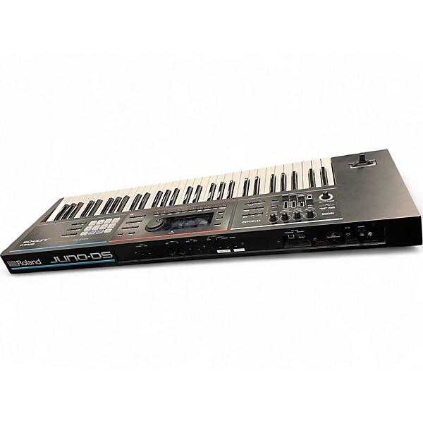 Used Roland JUNO DS61 Synthesizer