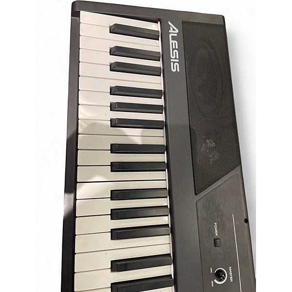 Used Alesis RECITAL Keyboard Workstation