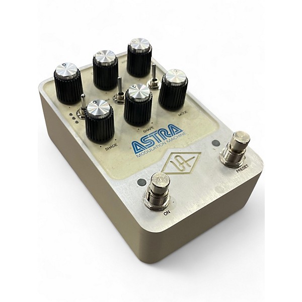 Used Universal Audio ASTRA MODULATION STATION Effect Pedal