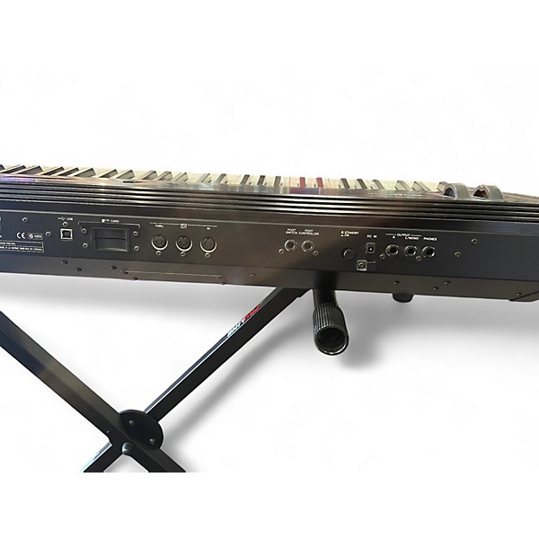 Used Yamaha S08 88 Key Synthesizer