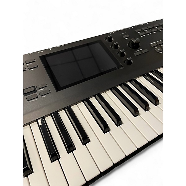 Used Akai Professional MPC Key 61 Keyboard Workstation