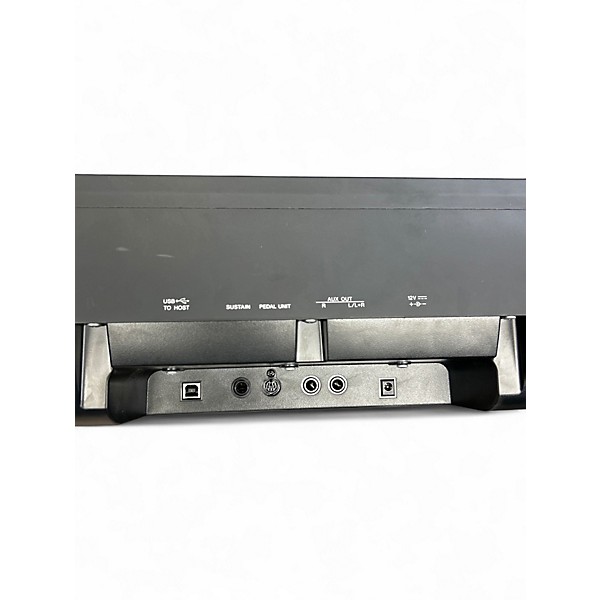 Used Yahmaha p125 Digital Piano