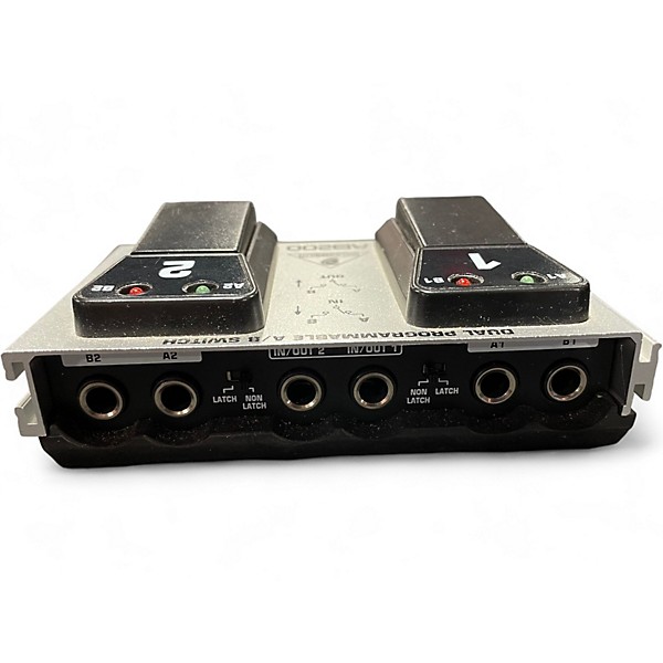 Used Behringer AB200 Dual AB Footswitch