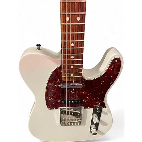Used Fender Deluxe Nashville Telecaster Alpine White Solid Body Electric Guitar