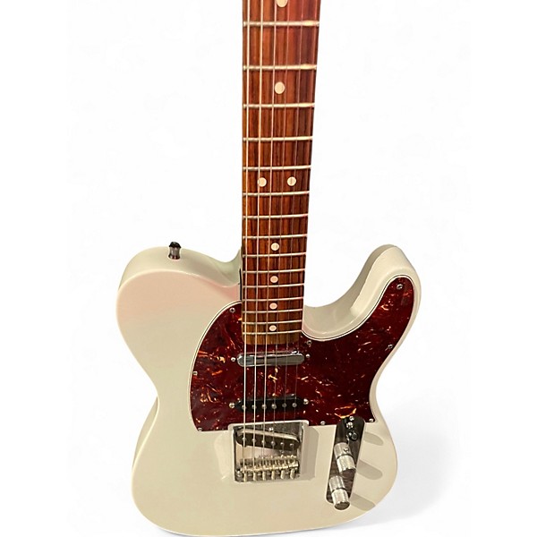 Used Fender Deluxe Nashville Telecaster Alpine White Solid Body Electric Guitar