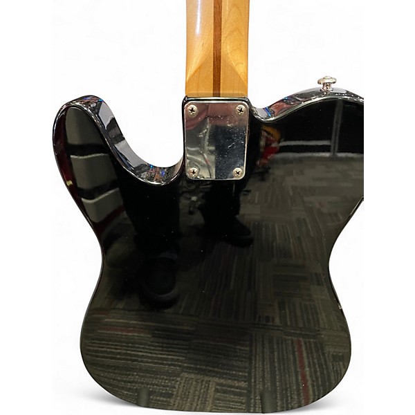 Used Fender TRADITIONAL TELECASTER Black Solid Body Electric Guitar
