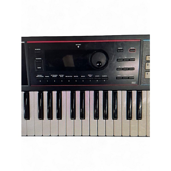 Used Roland juno ds61 Keyboard Workstation