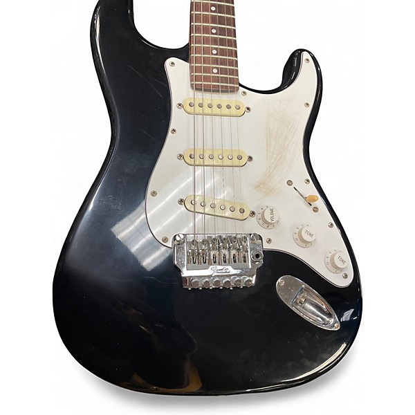 Vintage 1985 Fender ST-562 Stratocaster MIJ Black Solid Body Electric Guitar