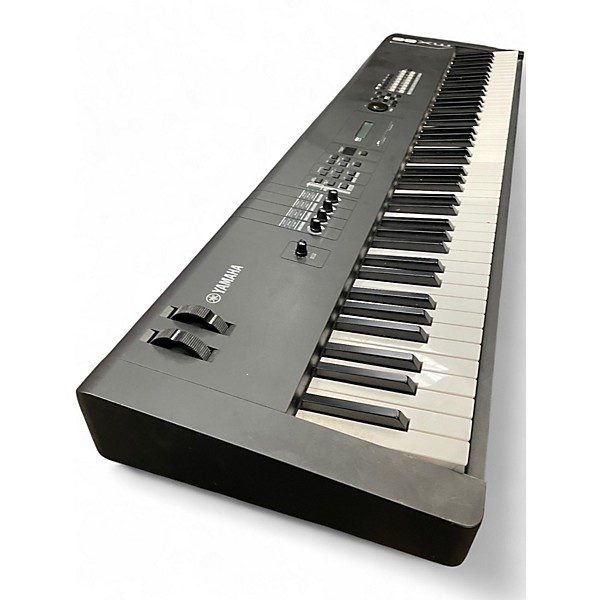 Used Yamaha MX88 Synthesizer