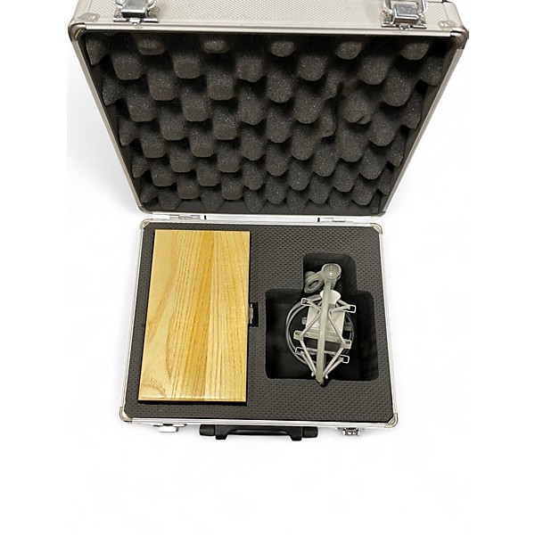 Used Avantone CR14 Ribbon Microphone