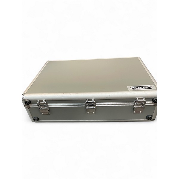 Used Pedaltrain 1 W/ROADCASE Pedal Board