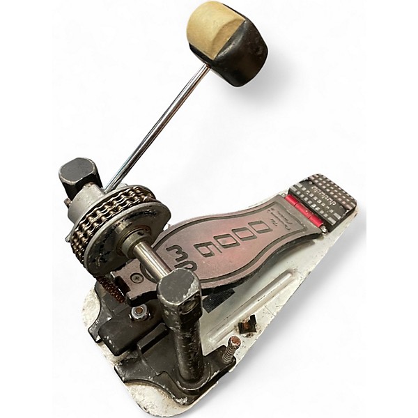 Used DW 9000 Series Single Single Bass Drum Pedal