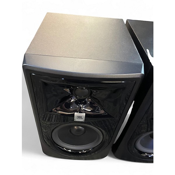 Used JBL 305p pair Powered Monitor