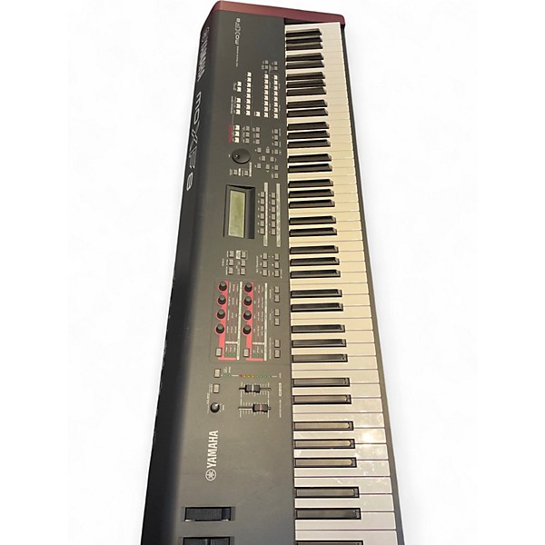 Used Yamaha MOXF8 88 Key Keyboard Workstation
