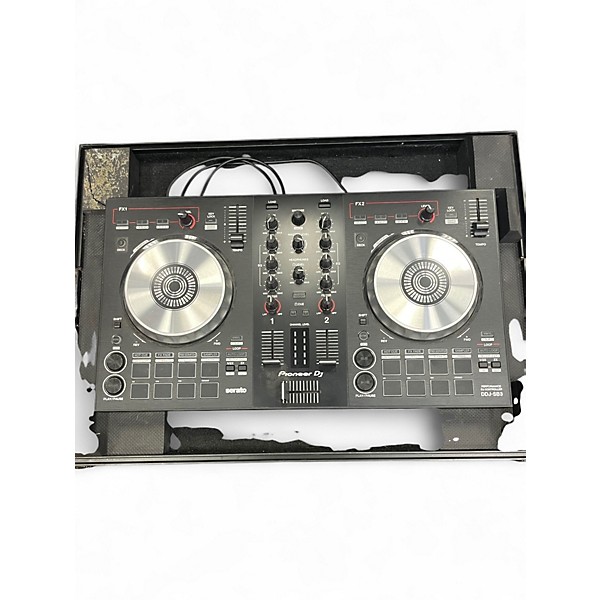 Used Pioneer DJ DDJSB3 W/ ODYSSEY FLIGHT CASE DJ Controller