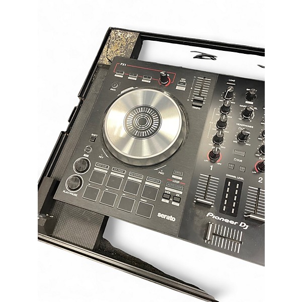 Used Pioneer DJ DDJSB3 W/ ODYSSEY FLIGHT CASE DJ Controller