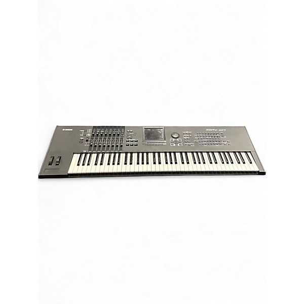 Used Yamaha Motif XF7 76 Key Keyboard Workstation