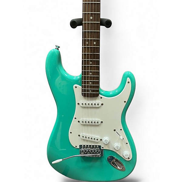 Used 2017 Squier Bullet Stratocaster With Tremolo Turquoise Solid Body Electric Guitar