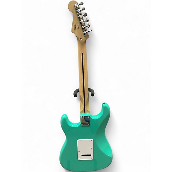 Used 2017 Squier Bullet Stratocaster With Tremolo Turquoise Solid Body Electric Guitar
