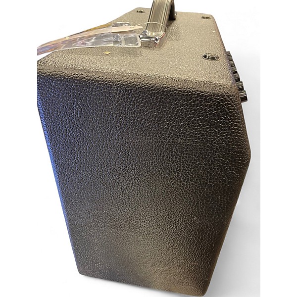 Used Fender Vibro Champ XD 5W 1X8 Guitar Combo Amp