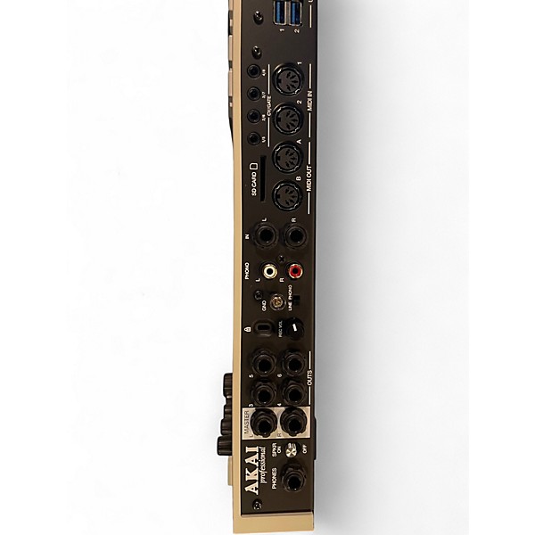 Used Akai Professional MPC LIVE II Production Controller
