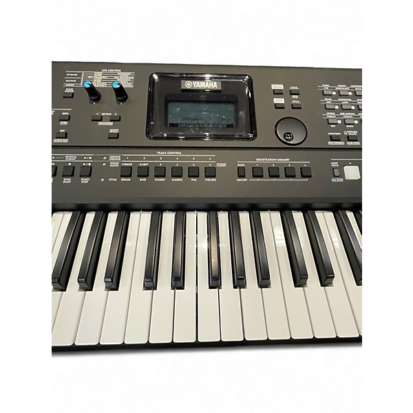 Used Yamaha psre473 Digital Piano