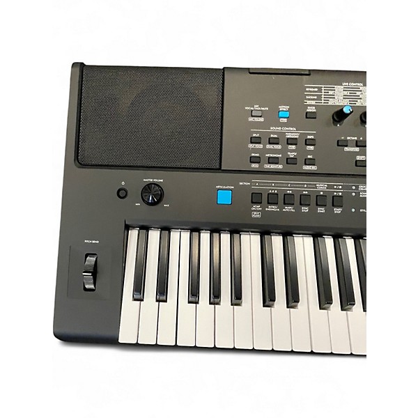 Used Yamaha psre473 Digital Piano