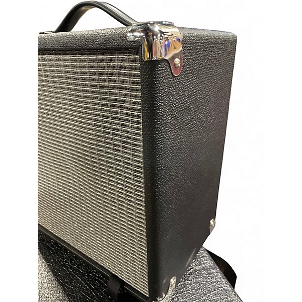 Used Fender Rumble 15 15W 1X8 Bass Combo Amp