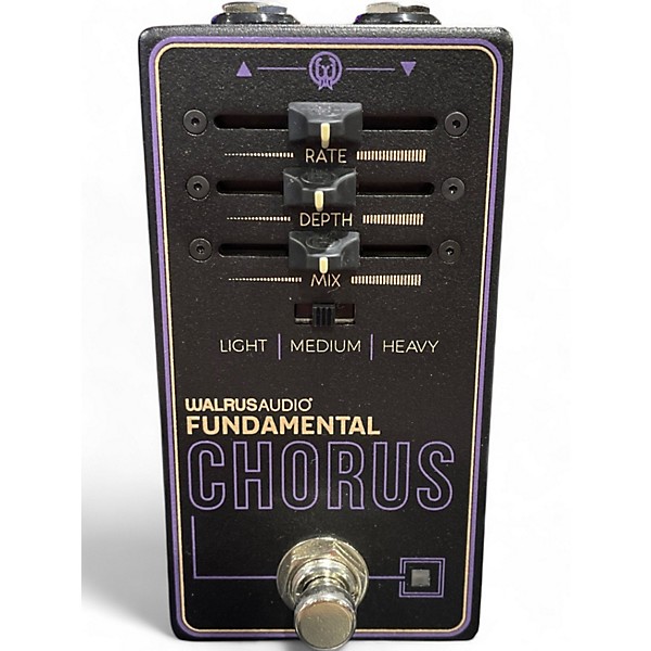 Used Walrus Audio fundamental chorus Effect Pedal