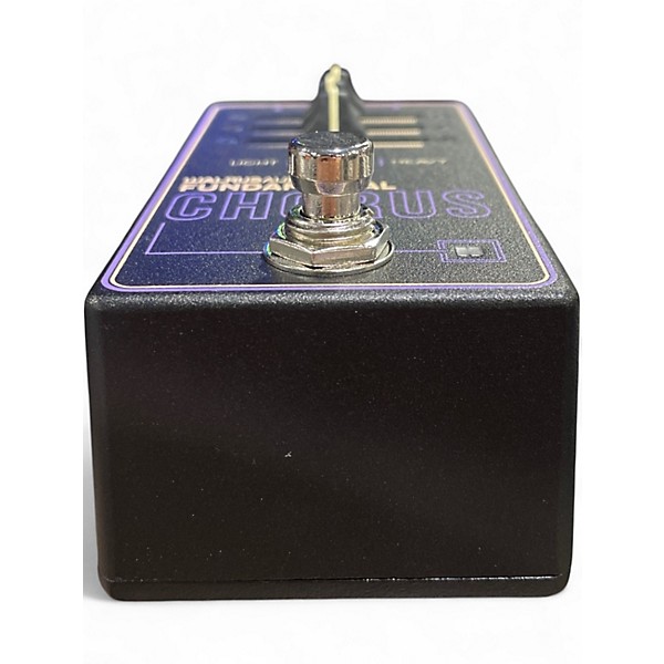 Used Walrus Audio fundamental chorus Effect Pedal