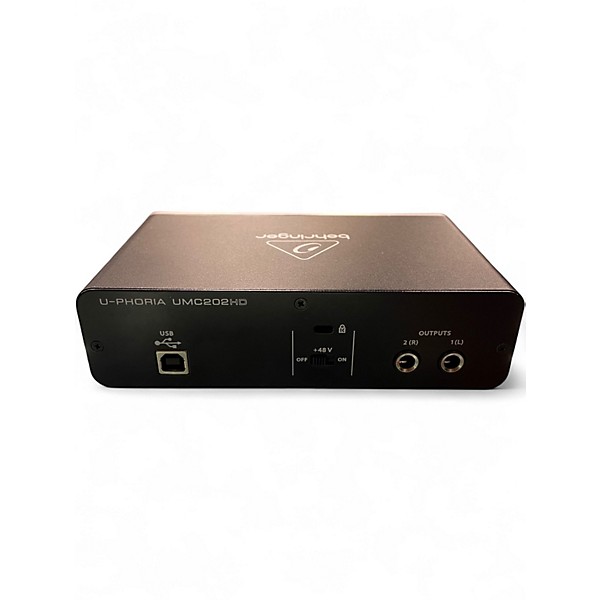 Used Behringer U-Phoria UMC202HD Audio Interface
