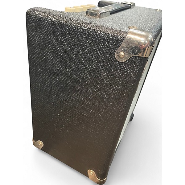 Used Fender Rumble 15 15W 1X8 Bass Combo Amp