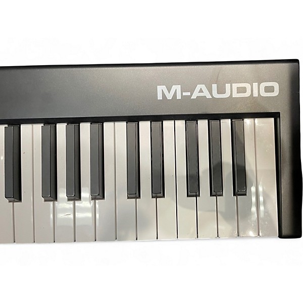 Used M-Audio KEYSTATION 88 MK3 MIDI Controller