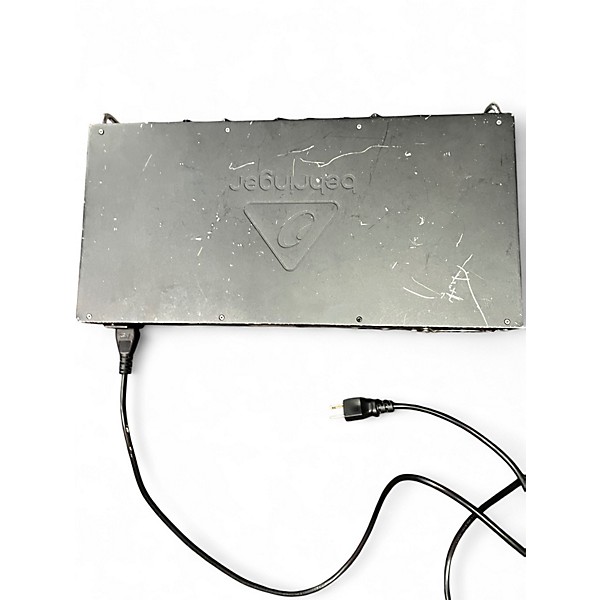 Used Behringer BX2000H Bass Amp Head